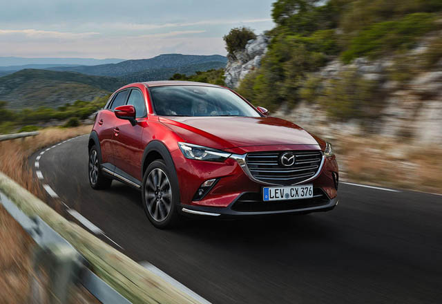 Компания Mazda выпустила кроссоверы CX-3 в спецверсии GT SportNav+