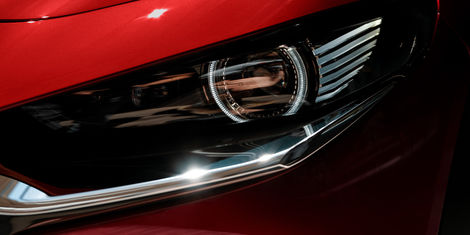 Фото Mazda CX-30