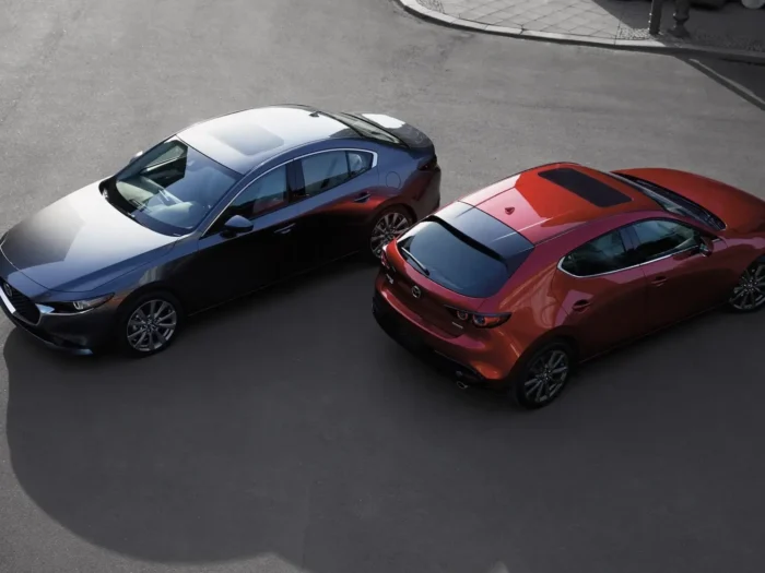 В России начинаются продажи новой MAZDA 3