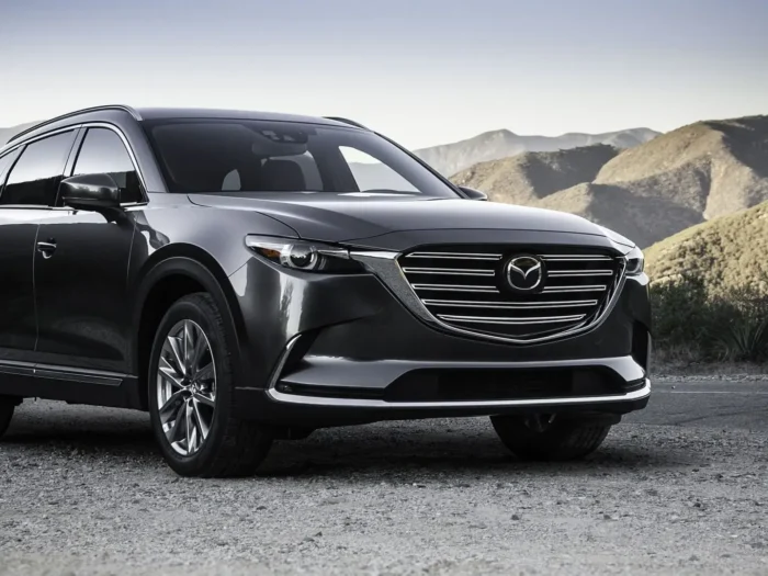 В России представлены обновлённые кроссоверы Mazda CX-9